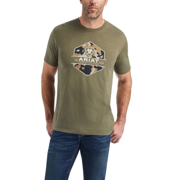New Men’s Ariat camo badge tshirt - Picture 3 of 4